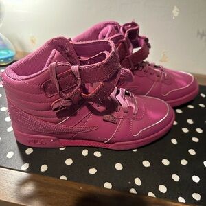Fila high top NWOT